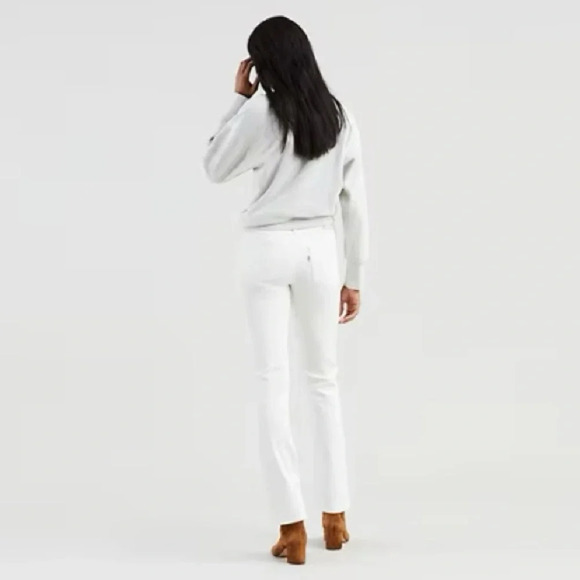 LEVI'S 712 Mid Rise Slim Through Hip‎ and Thigh Jeans in White Wash - Picture 3 of 9